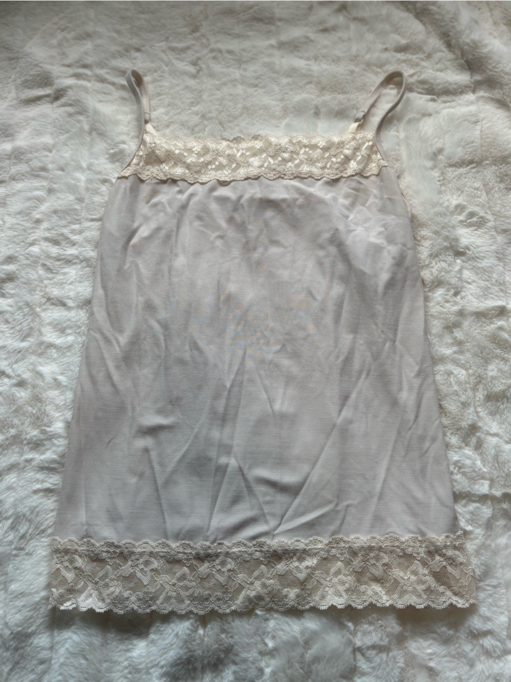 Vanity Fair Ivory Lace-Trim Camisole